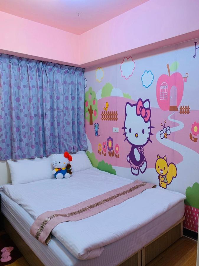 Feng Jia Kitty House Leilighet Taichung Eksteriør bilde